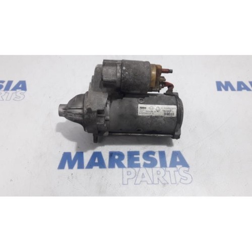 Renault - Master - Startmotor
