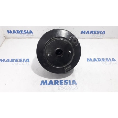 Renault - Master - Brake servo