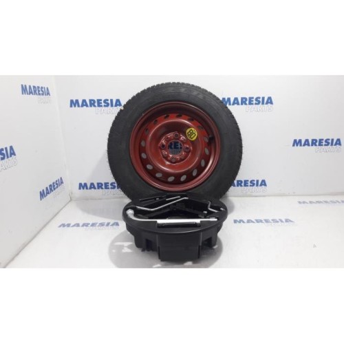 Fiat - Panda - Space-saver spare wheel