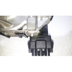 Peugeot - 208 - Front wiper motor