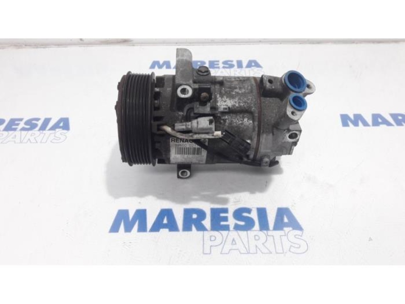 Renault - Clio - Air conditioning pump