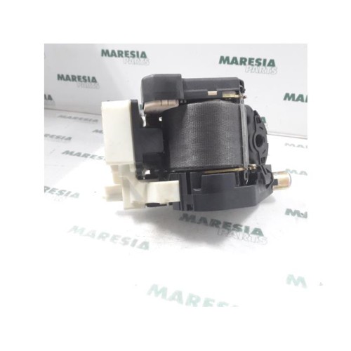 Fiat - Punto - Front seatbelt, left