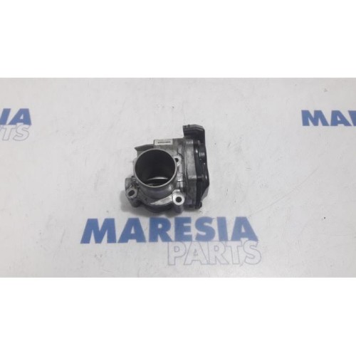 Renault - Trafic - Throttle body