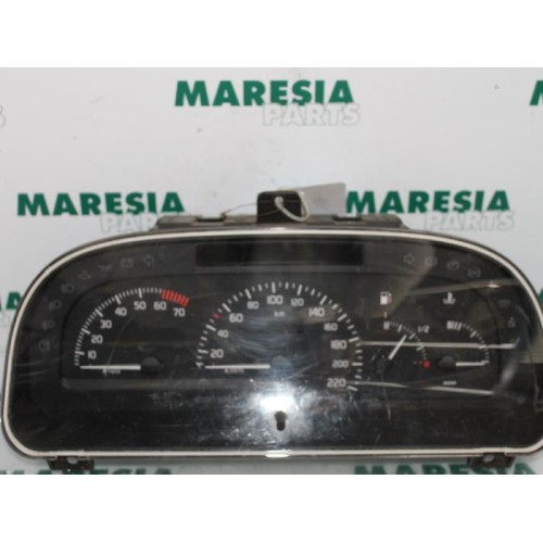 Renault - Laguna - Instrument panel