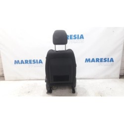 Peugeot - 3008 - Sitz links