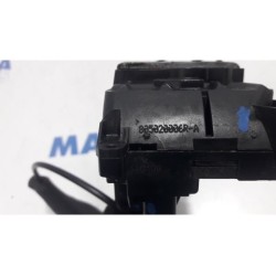 Renault - Scenic - Front door lock mechanism 4-door, right