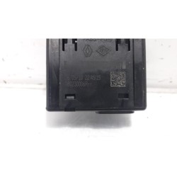 Renault - Scenic - AUX/USB aansluiting