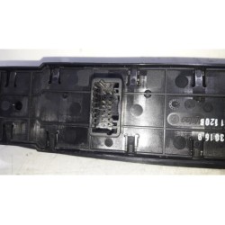 Renault - Scenic - Multi-functional window switch