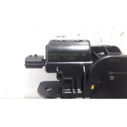 Renault - Scenic - Tailgate lock mechanism