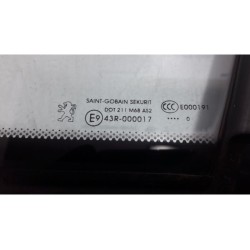 Peugeot - 3008 - Dreieckfenster links vorne