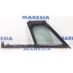 Peugeot - 3008 - Quarter light, front right