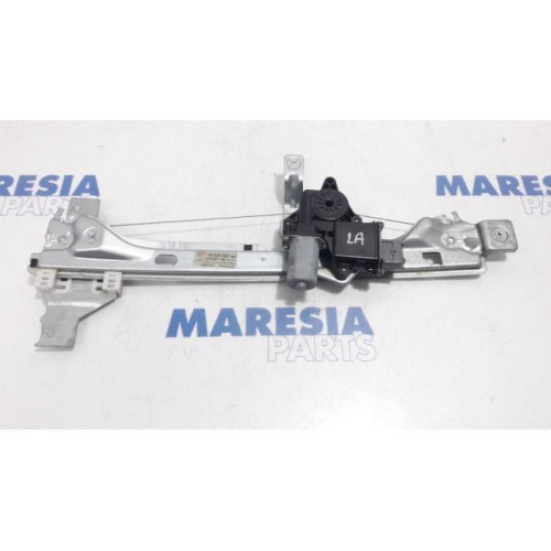 Peugeot - 3008 - Rear door window mechanism 4-door, left