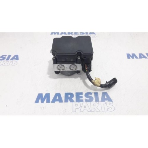 Renault - Clio - ABS pump