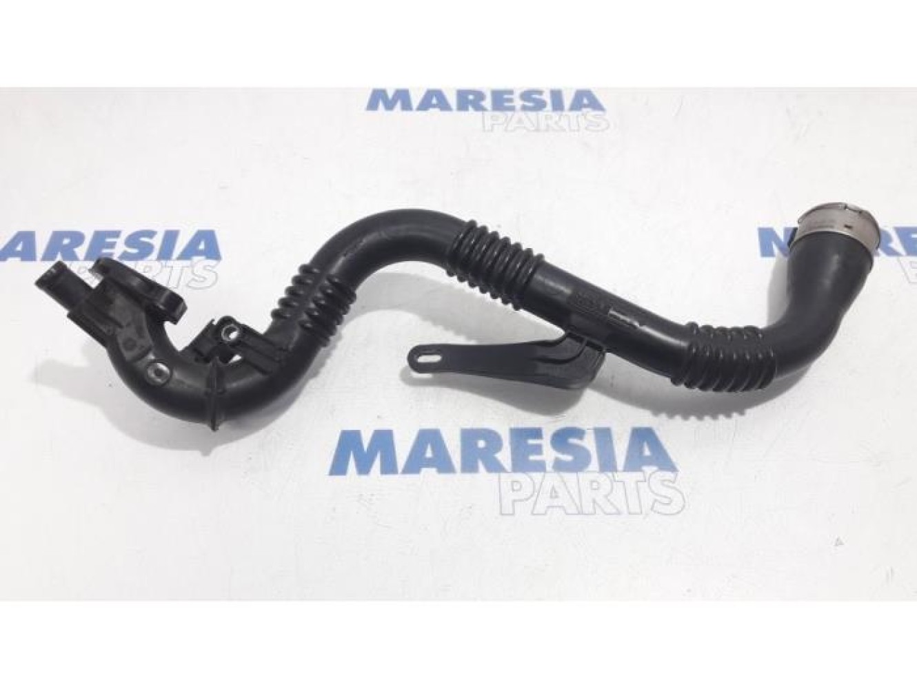 Renault - Clio - Intercooler Buis