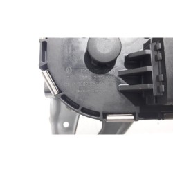 Peugeot - 3008 - Front wiper motor