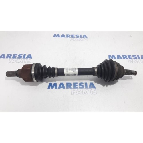 Peugeot - 3008 - Front drive shaft, left