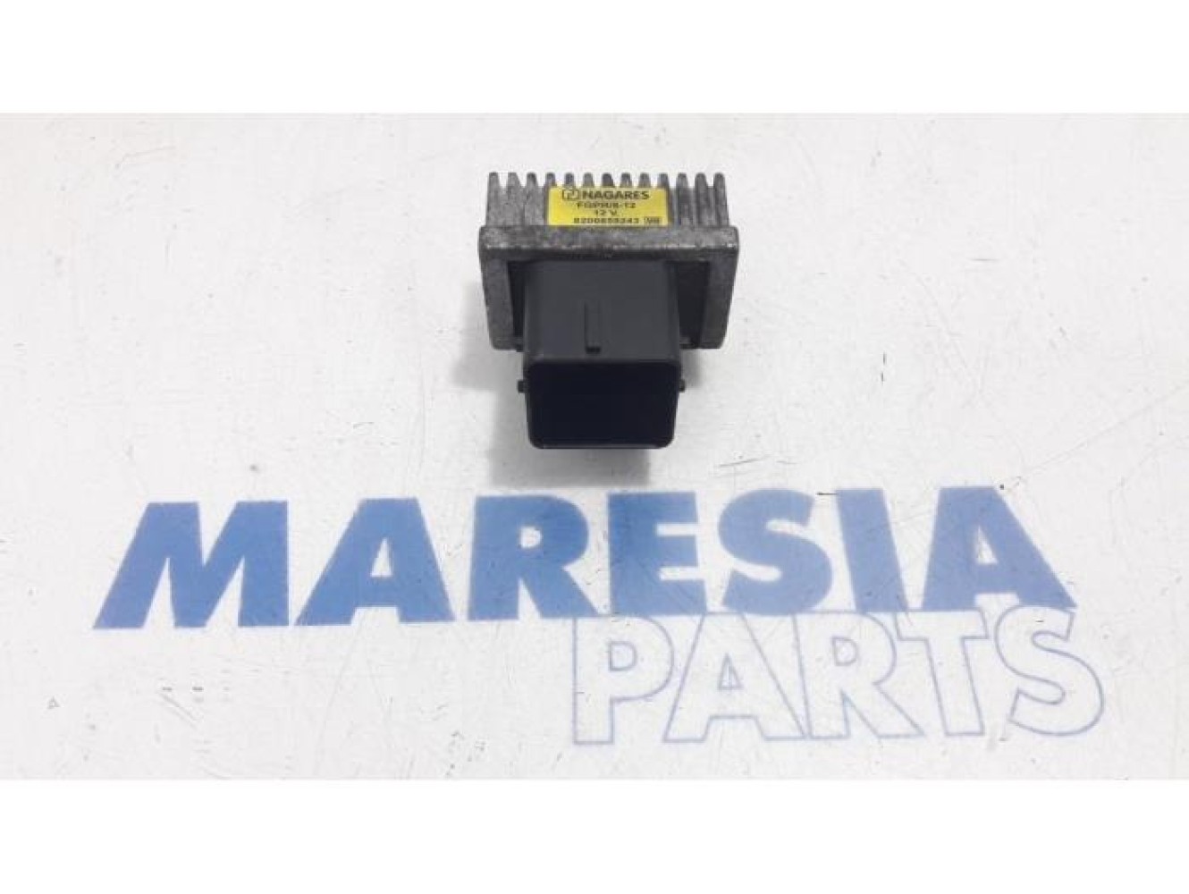 Renault - Scenic - Glow plug relay