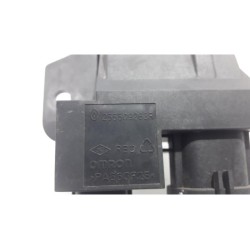 Renault - Clio - Cooling fan resistor