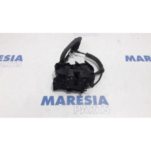 Renault - Espace - Front door lock mechanism 4-door, right