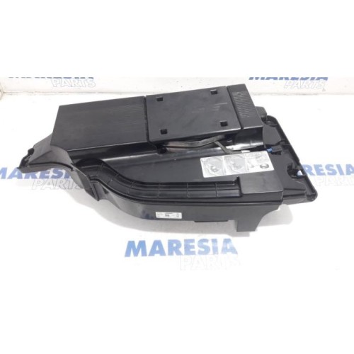 Renault - Espace - Subwoofer