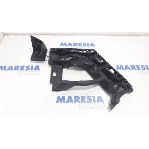 Renault - Espace - Rear bumper bracket, right