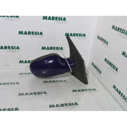 Renault - Megane Scenic - Wing mirror, right
