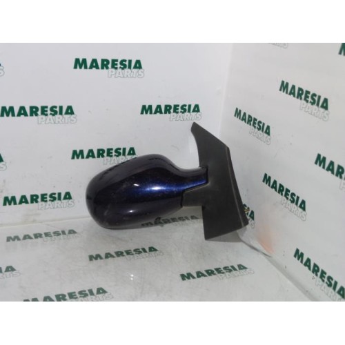 Renault - Megane Scenic - Wing mirror, right