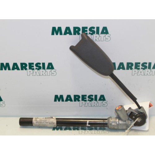 Renault - Megane - Gordelspanner links