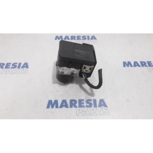 Citroen - DS3 - ABS pump