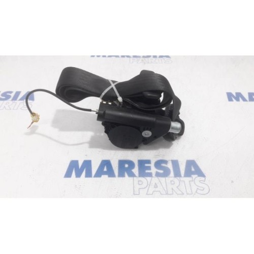 Fiat - Panda - Front seatbelt, right
