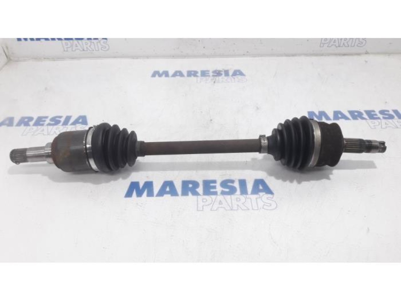 Fiat - Panda - Aandrijfas links-voor