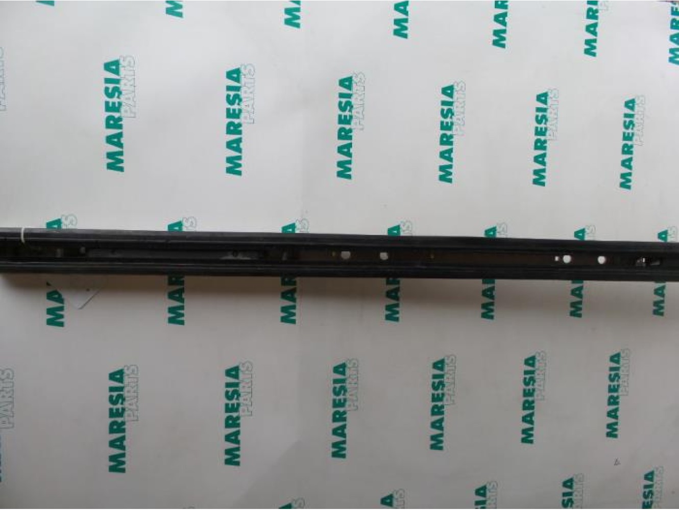 Renault - Espace - Stoel Rails links