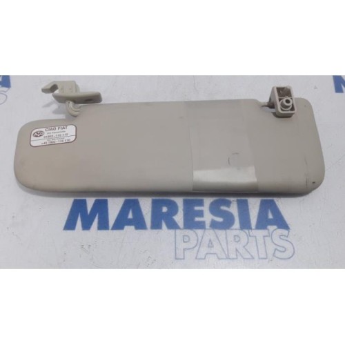 Fiat - 500 - Sun visor