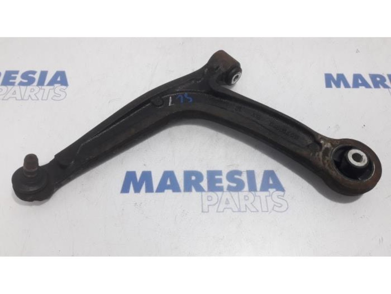 Fiat - 500 - Querlenker unten links vorne