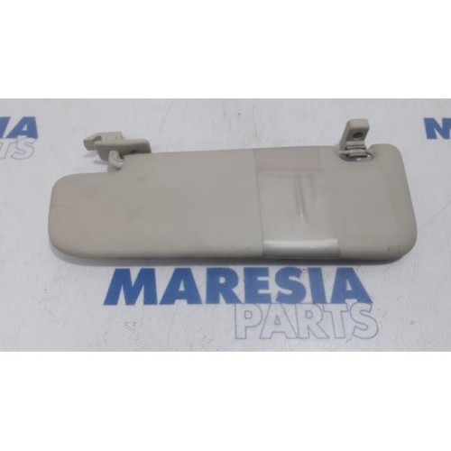 Fiat - 500 - Sun visor