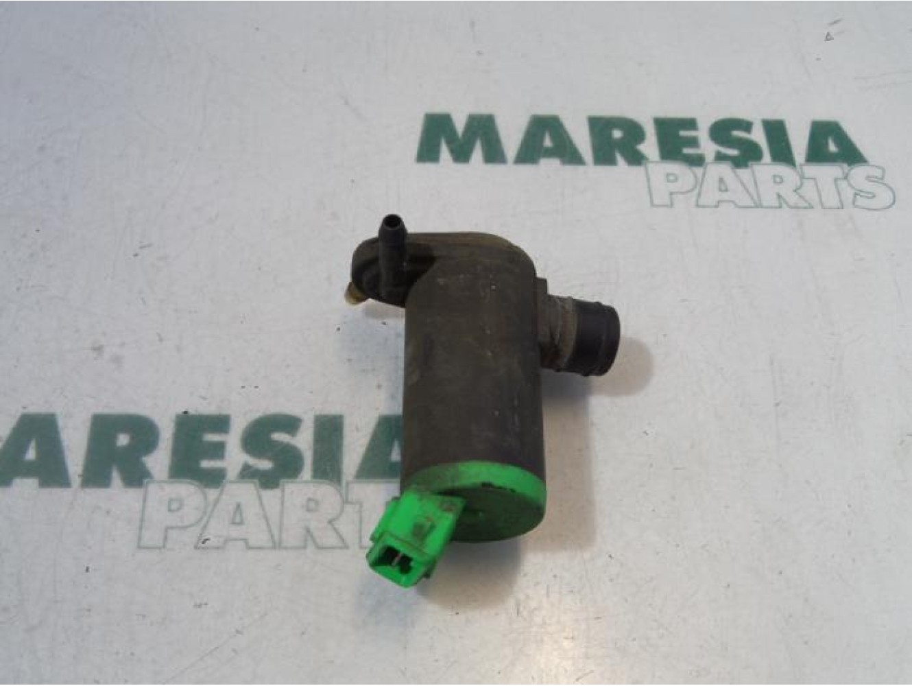 Peugeot - 206 - Scheibensprüherpumpe vorne