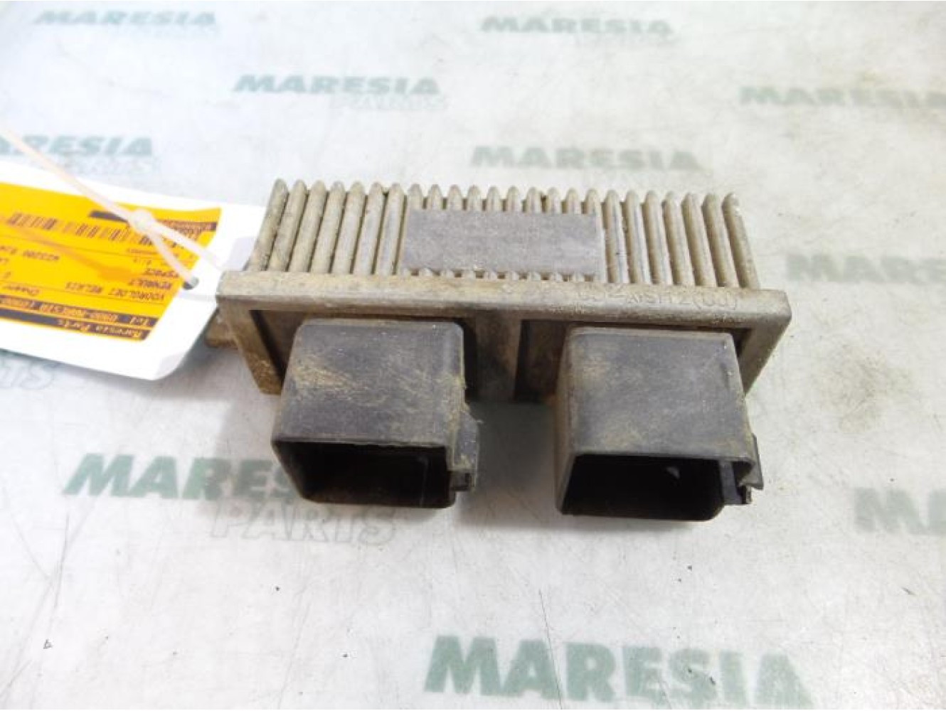 Renault - Espace - Glow plug relay