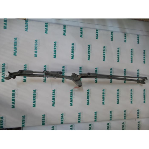 Peugeot - 307 - Wiper mechanism