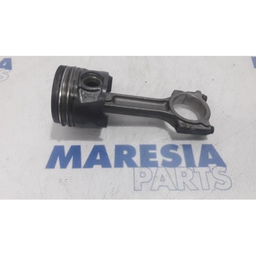 Renault - Megane Scenic - Piston