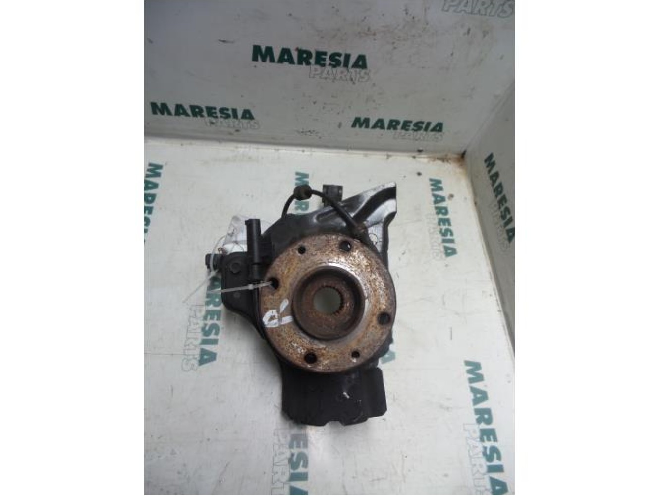 Fiat - Punto - Knuckle, front right