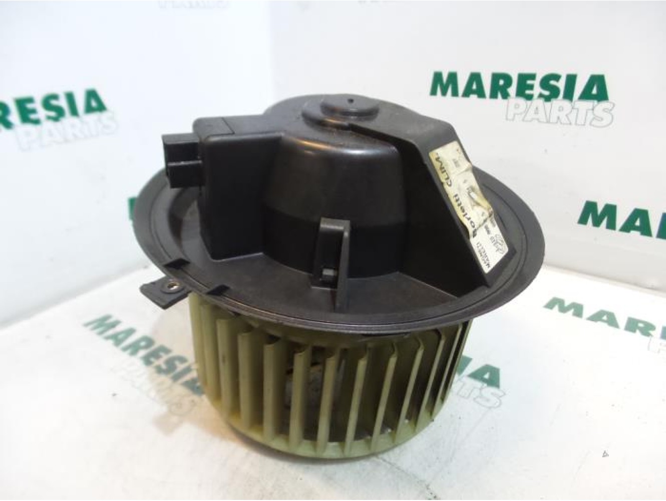 Alfa Romeo - 145/146 - Heating and ventilation fan motor