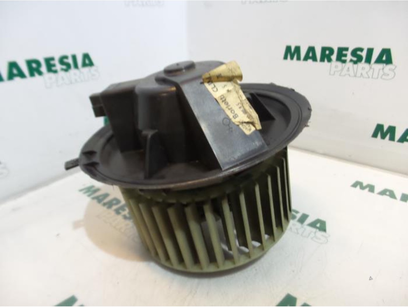 Alfa Romeo - 145/146 - Heating and ventilation fan motor