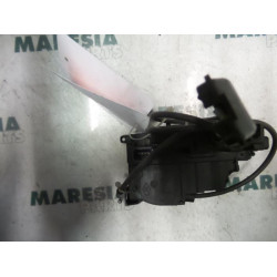 Renault - Clio - Rear door lock mechanism 4-door, left