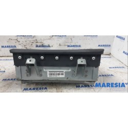 Renault - Clio - Right airbag (dashboard)