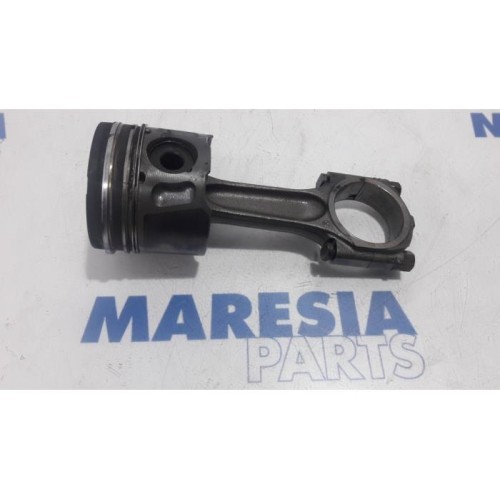 Peugeot - Expert - Piston