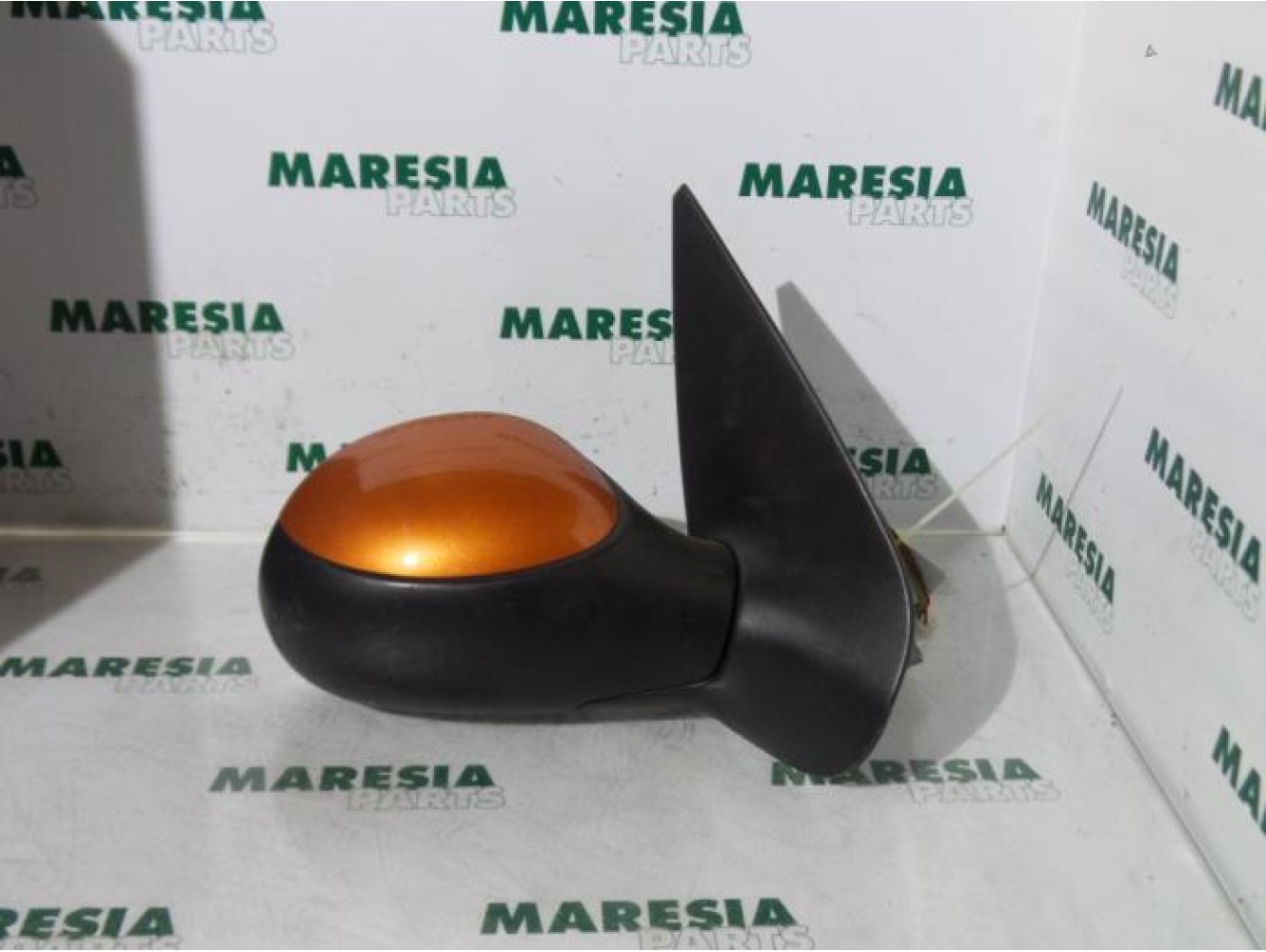 Peugeot - 206 - Wing mirror, right