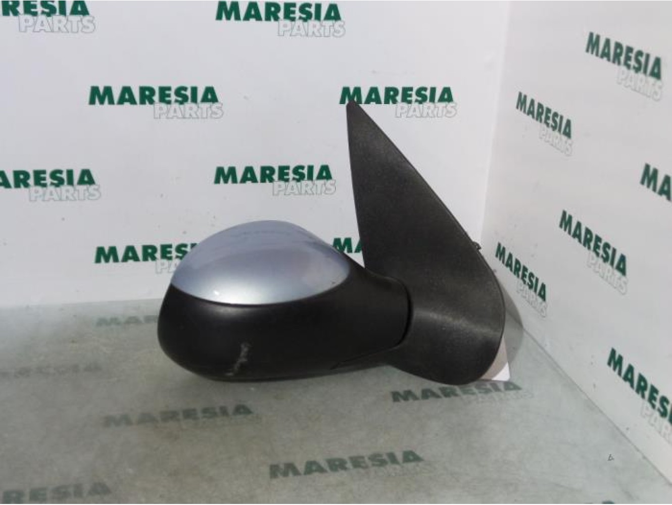 Peugeot - 206 - Wing mirror, right