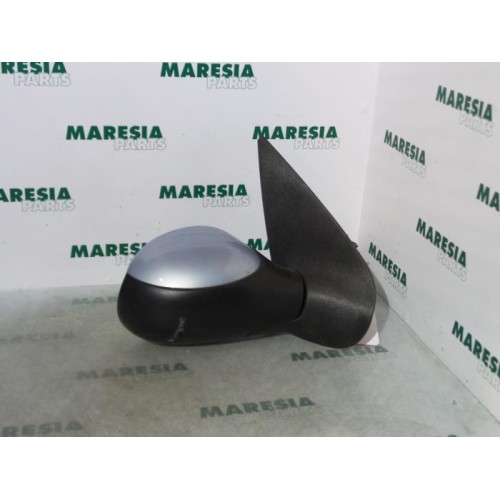 Peugeot - 206 - Wing mirror, right