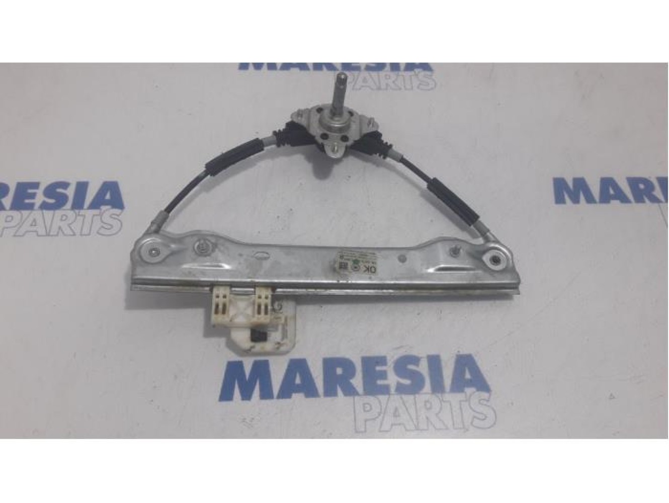Fiat - Panda - Rear door window mechanism 4-door, right
