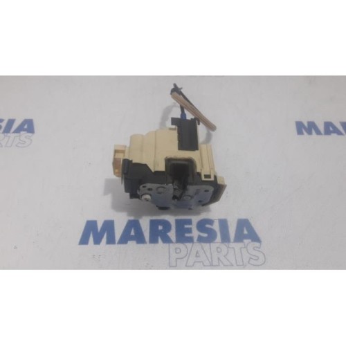 Fiat - Panda - Rear door mechanism 4-door, right